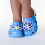 sandalia-infantil-babuche-colore-azul-130321_ensaio_2.jpg