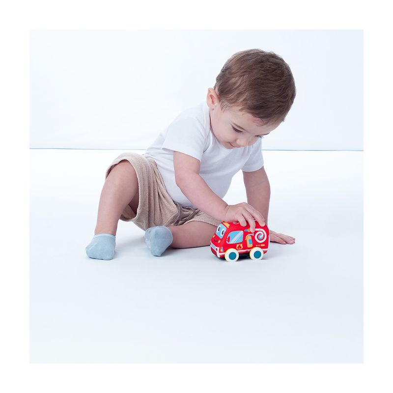 carrinho-fofinho-corre-corre-masculino-pimpolho-300548_ensaio_3.jpg