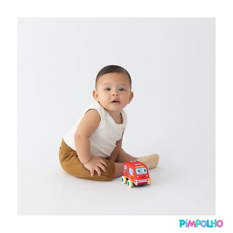 carrinho-fofinho-corre-corre-masculino-pimpolho-300548_ensaio_5_logo.jpg