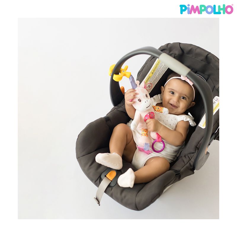 mobile-pelucia-girafa-feminino-pimpolho-300537_ensaio_1_logo.jpg